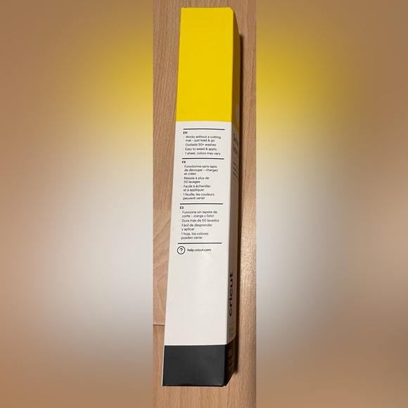 Circut Smart Iron On - Picture 3 of 4